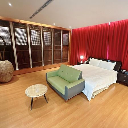 Orient Luxury Villa Motel Huwei Екстериор снимка