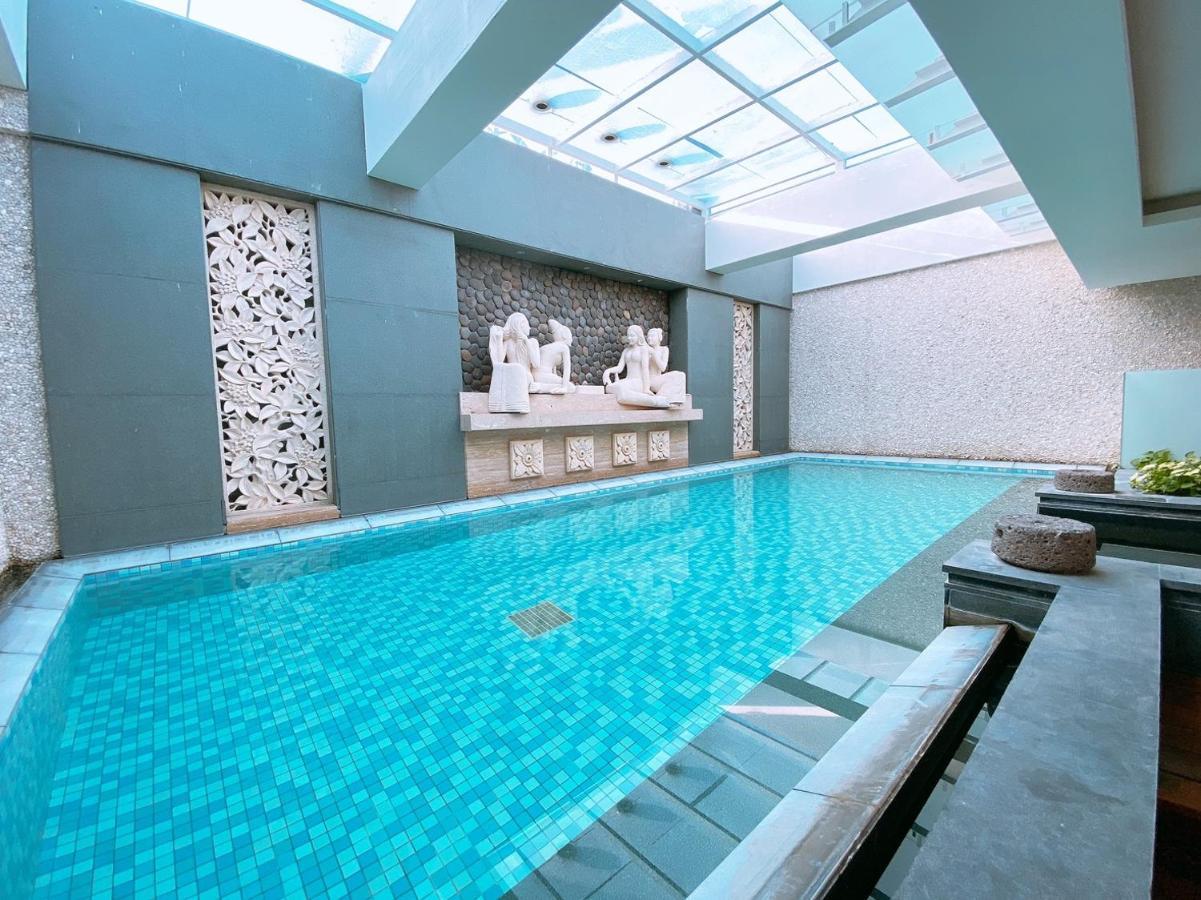 Orient Luxury Villa Motel Huwei Екстериор снимка