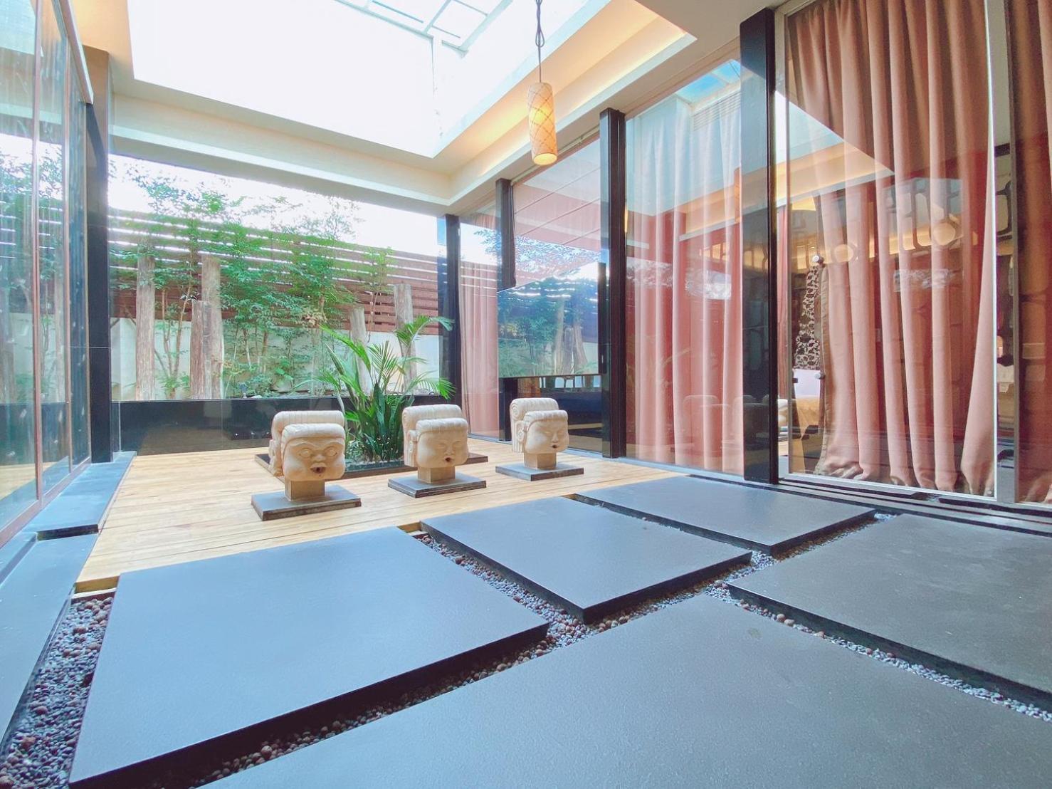 Orient Luxury Villa Motel Huwei Екстериор снимка