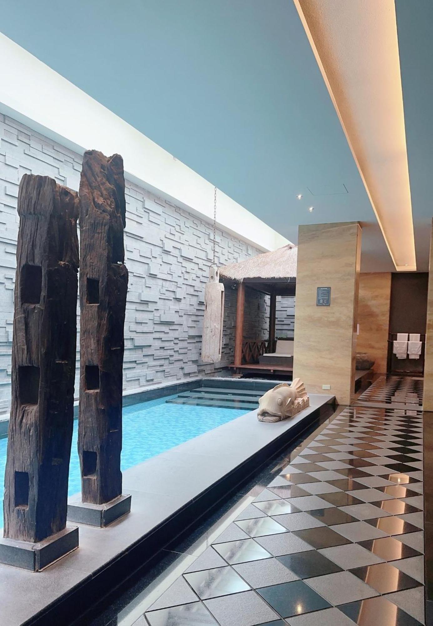 Orient Luxury Villa Motel Huwei Екстериор снимка